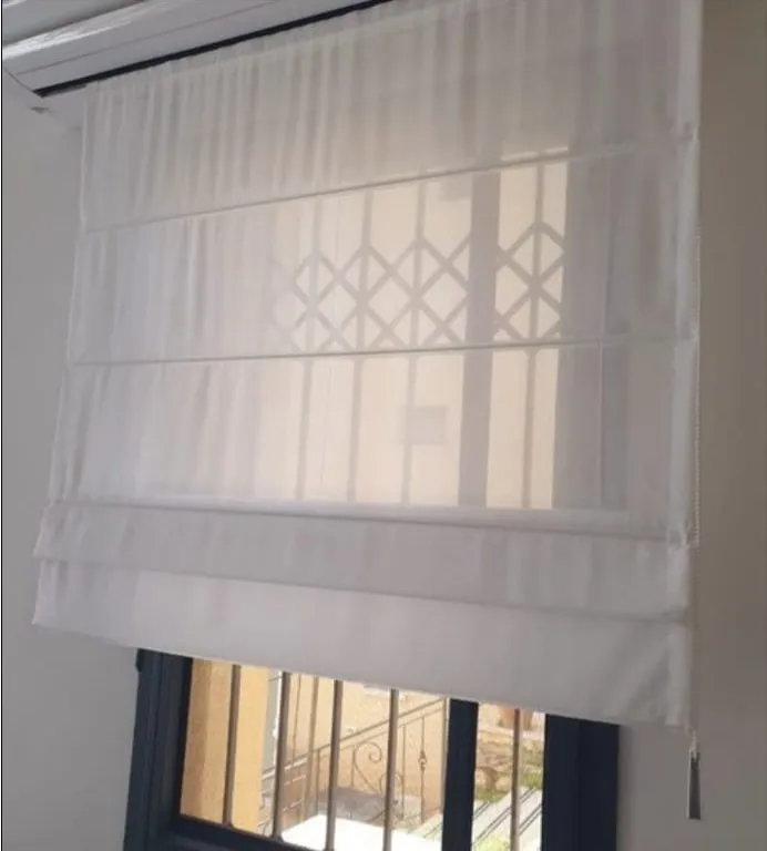 וילון רומאי שהותקן על ידי וילונות יופיה – תמונה 3